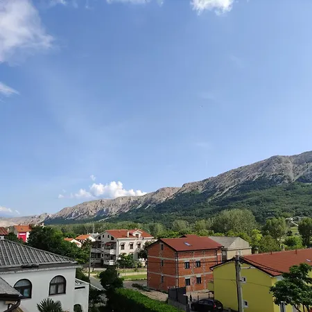 Lovric Mit Balkon Apartman