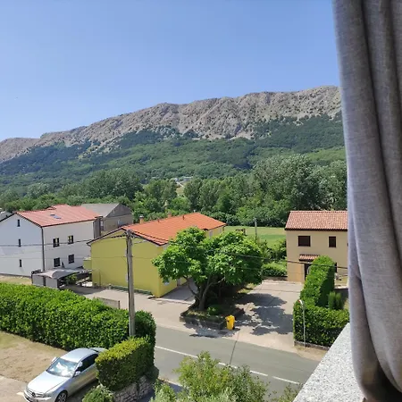 Lovric Mit Balkon Apartman