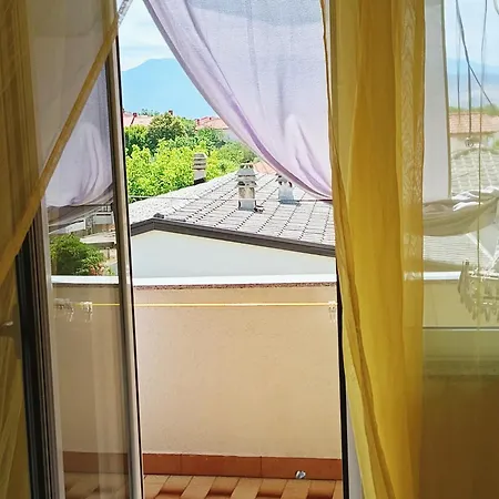 Lovric Mit Balkon Apartamento *